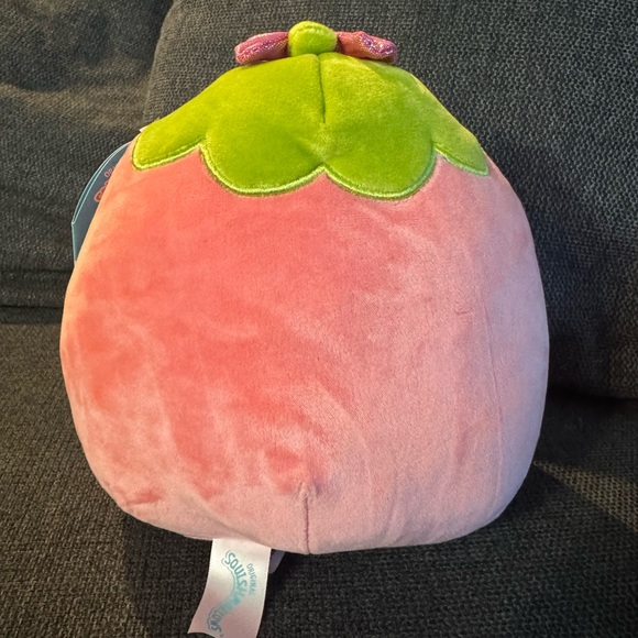 Squishmallows Strawberry Cherleen 8" NWT - Picture 4 of 5